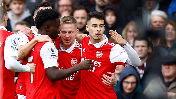 The Gunners Tak Terbendung: Arsenal Kokoh di Puncak Klasemen, Akhir Penantian 22 Tahun?